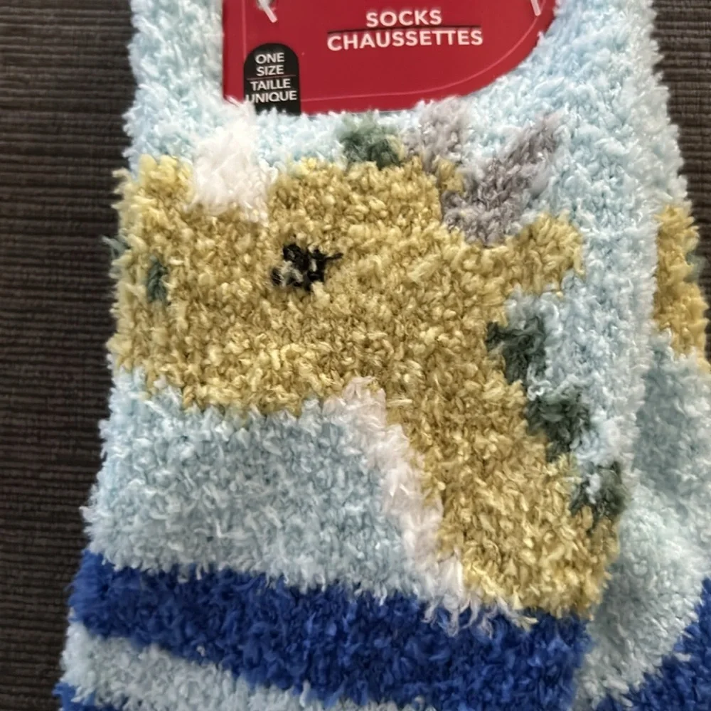 Snugadoo Adult Cozy Dragon socks - one size NWT